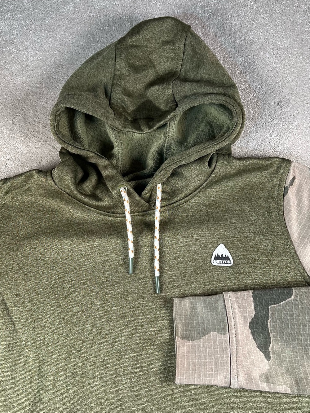 Burton Hoodie Camo Green Sweatshirt Pullover Men's Small